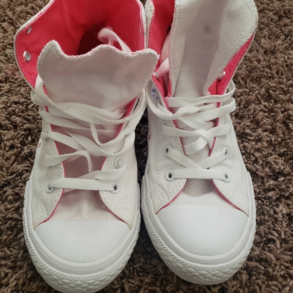 Girls Converse